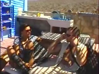 Бикини плаж 4 1996: безплатно xnxc мръсен филм видео c3