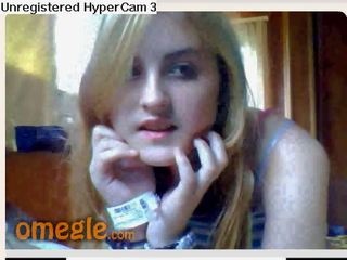 Paige igranje na omegle igra