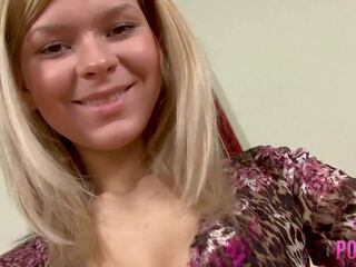 Desiring Blonde Teen Elizabeth Gets Naked And movies Off Her Puffy Nipples!