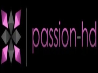 Passion-hd בלונדינית מבאס ו - זיונים חברה לפני מסיבה פורנו וידאו