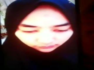 Charming Hijab young woman Jakrta for Money in Bigo Wearing Hijab