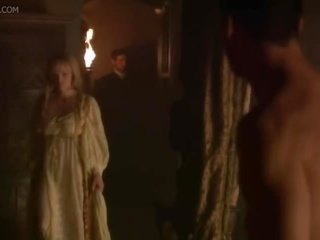 Desnuda celeb slaine kelly en la tudors fabricación fuera