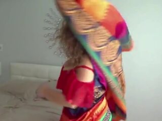 Desi indian roșu saree aunty dezbrăcat parte - 1: hd Adult clamă 93