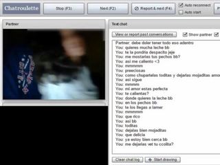 31 - linda argentina se masturba en chatroulette