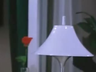 Esas chicas לְהִשְׁתַזֵף pu 1982, חופשי אישיות מפורסמת סקס סרט 64