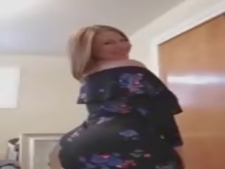 Curvilínea esposa con enorme culo y pequeño waist, sexo película 76