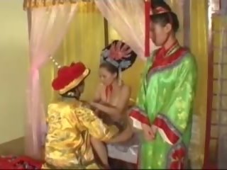 Chinese Emperor Fucks Cocubines, Free xxx clip 7d