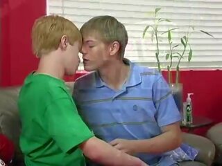 Twinks Avoid Talk for Fucking Fun