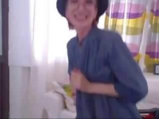 Skinny Granny In Webcam video Her pussy