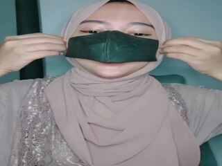 Hijab adolescent try dubur melancap feat. rends14