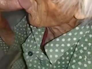Chinese Granny 18: Mobile Xxnx x rated clip mov 26